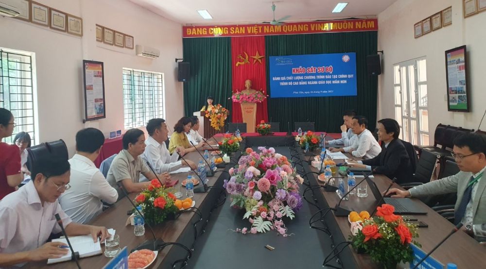 Khảo sát sơ bộ đánh giá chất lượng chương trình đào tạo chính quy trình độ Cao đẳng ngành Giáo dục mầm non Trường Cao đẳng Vĩnh Phúc